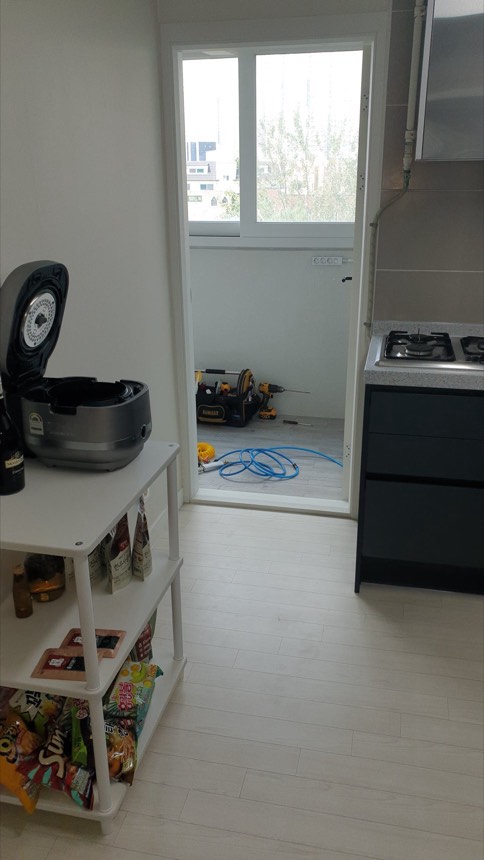 강남구 대치동 온수배관 누수 문제 교체 작업 사례